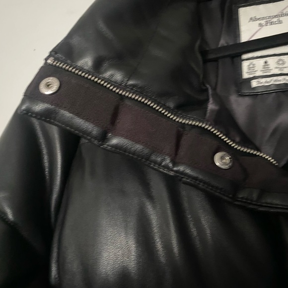 Abercrombie & Fitch leather puffer jacket - Picture 3 of 4